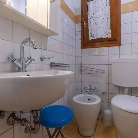With Private Courtyard! Apartment *